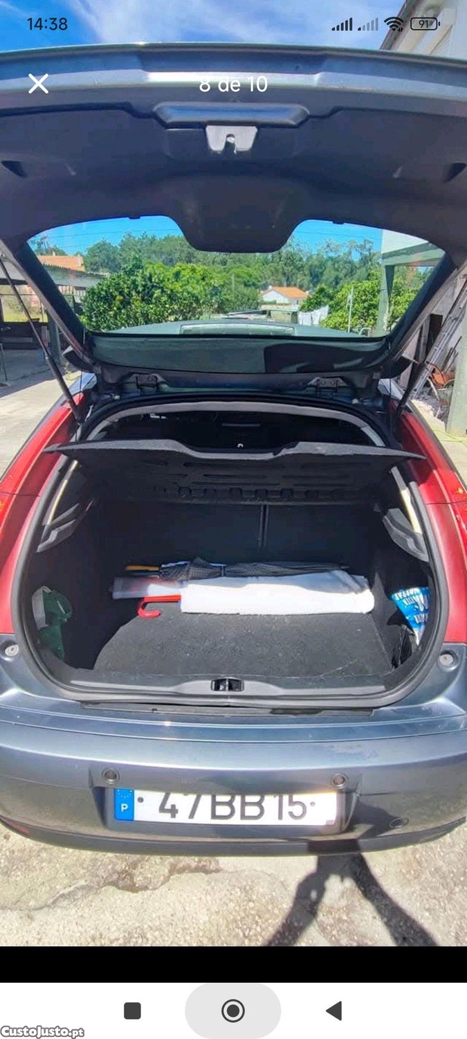 Citroën C4 1.6Hdi — fotografia 5