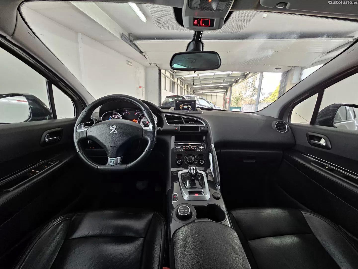 Peugeot 3008 2.0 hdi hybrid4 88g — fotografia 4