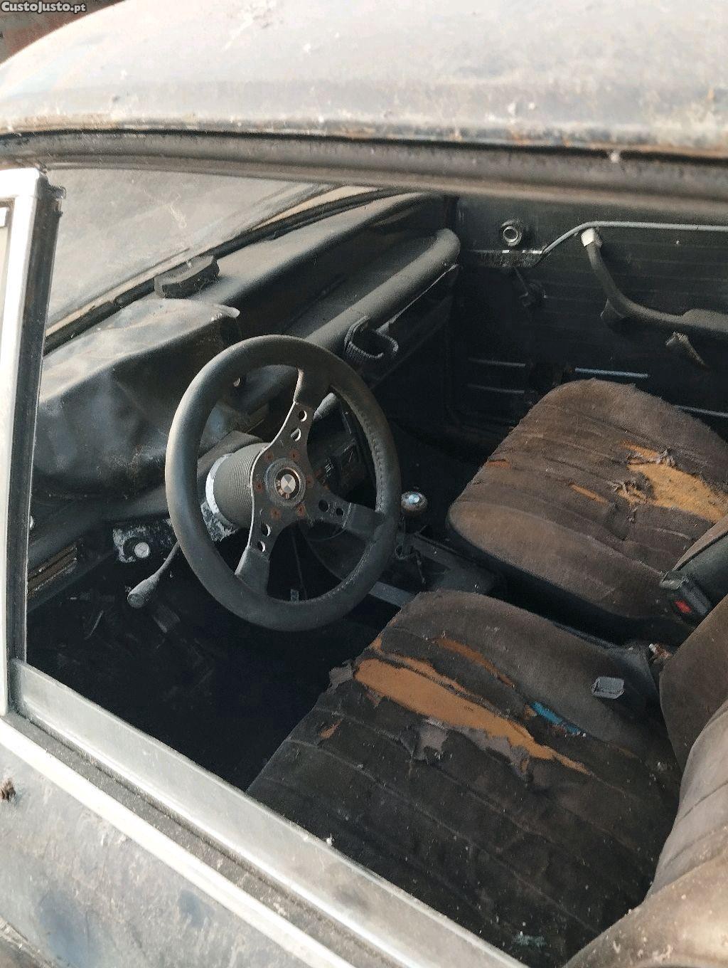 BMW 2002 e10 — fotografia 2