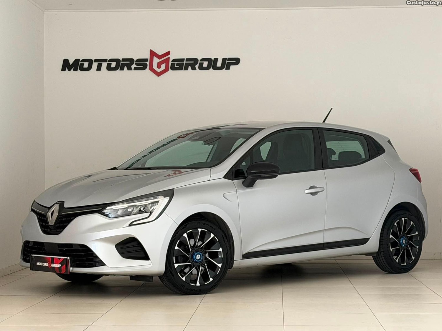Renault Clio 1.0 TCe Equilibre — fotografia 12