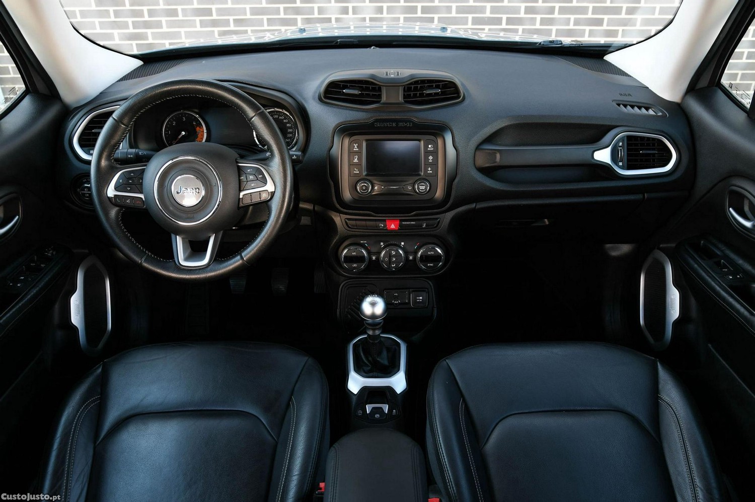 Jeep Renegade 1.6 MJD Limited — photo 4