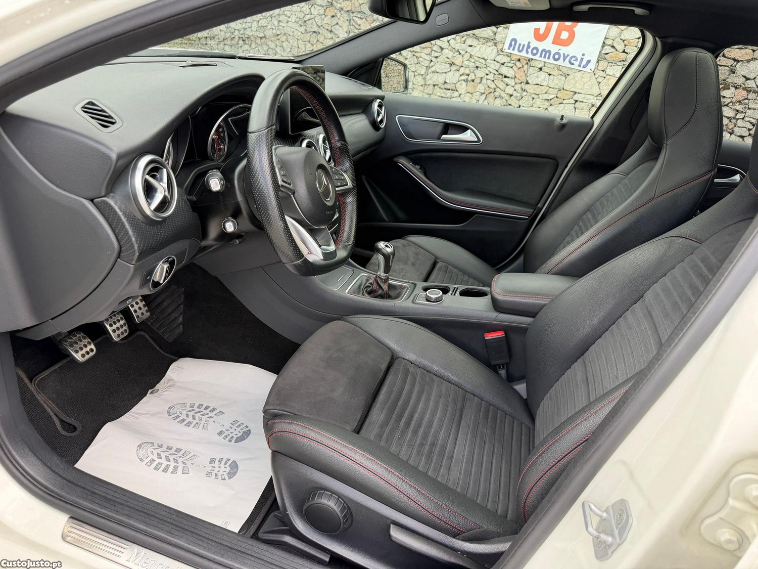 Mercedes-Benz A 180 d AMG Line — fotografia 10