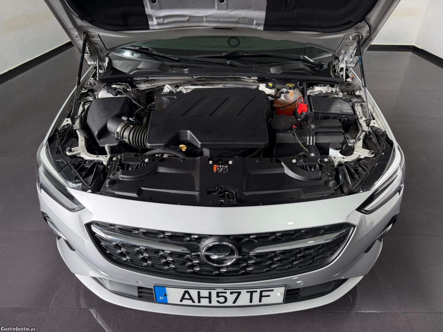 Opel Insignia SPORT TOURER 1.5 D BUSINESS EDITION 122 CV - 72791 KM - NACIONAL — fotografia 2
