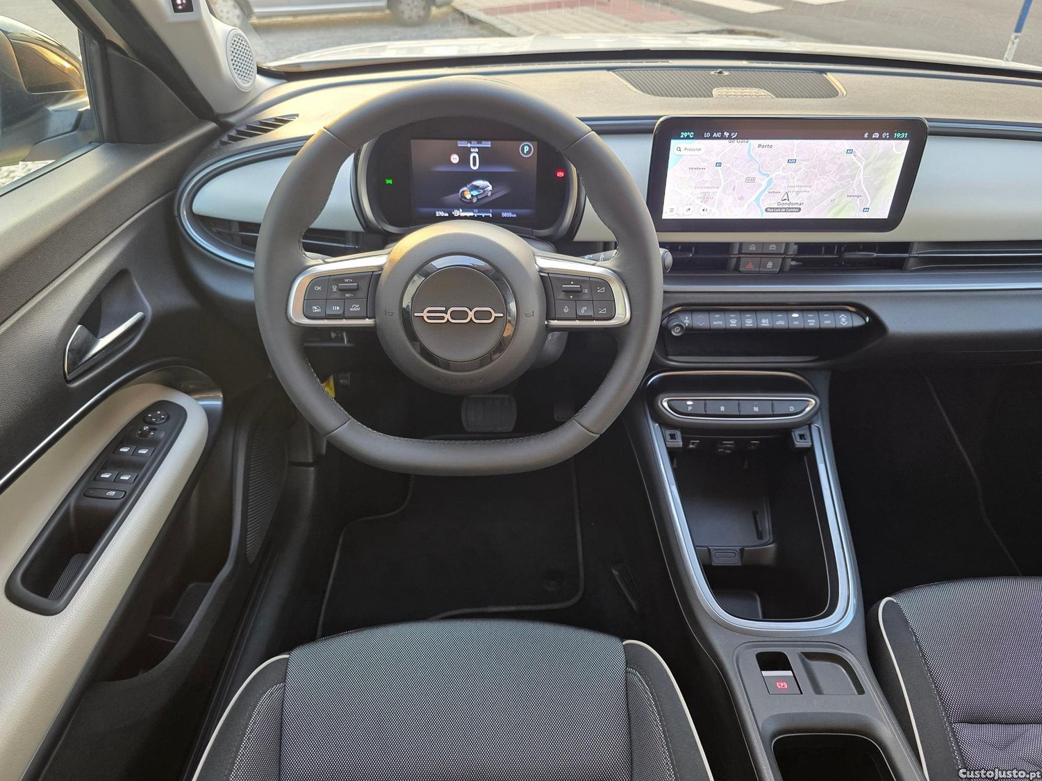 Fiat 600 1.2 Hybrid La Prima — fotografia 7