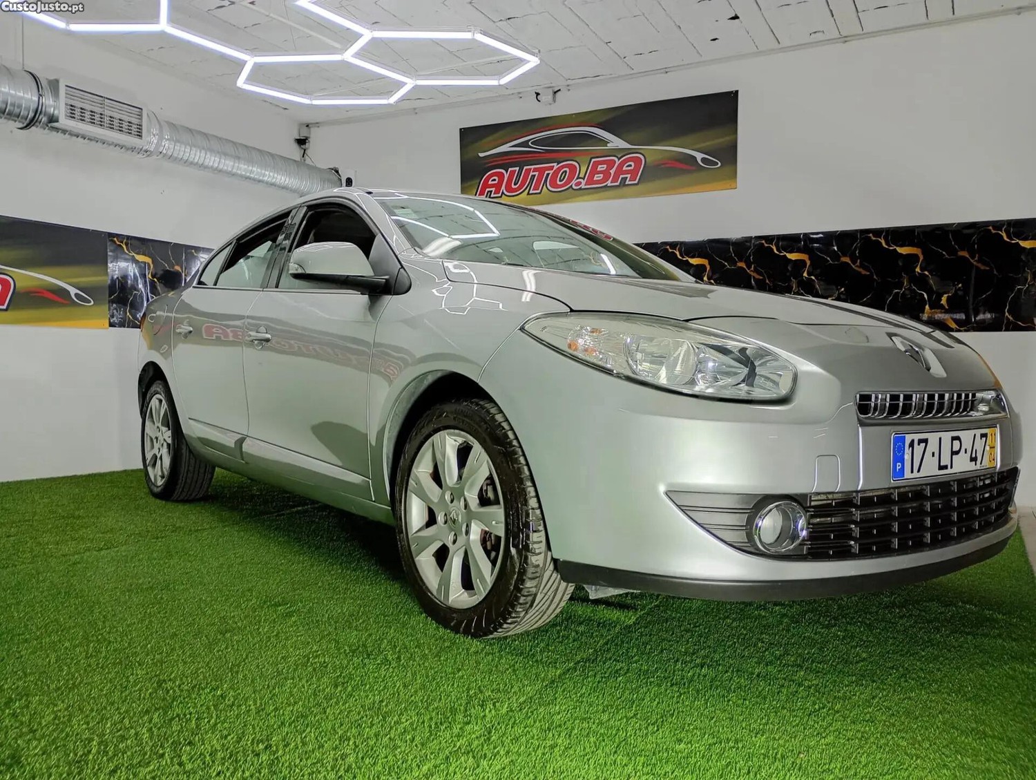 Renault Fluence 1.5 dCi Exclusive — fotografia 20