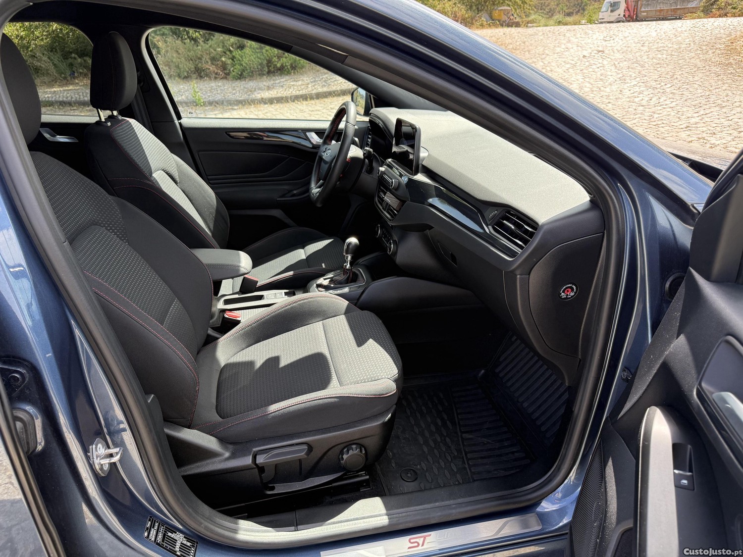 Ford Focus SW 1.0 EcoBoost ST-Line — fotografia 5