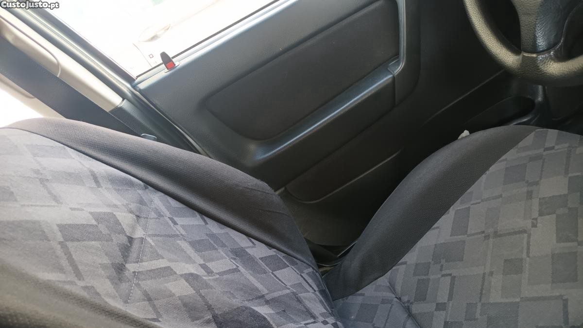 Opel Astra G CLUB — fotografia 5