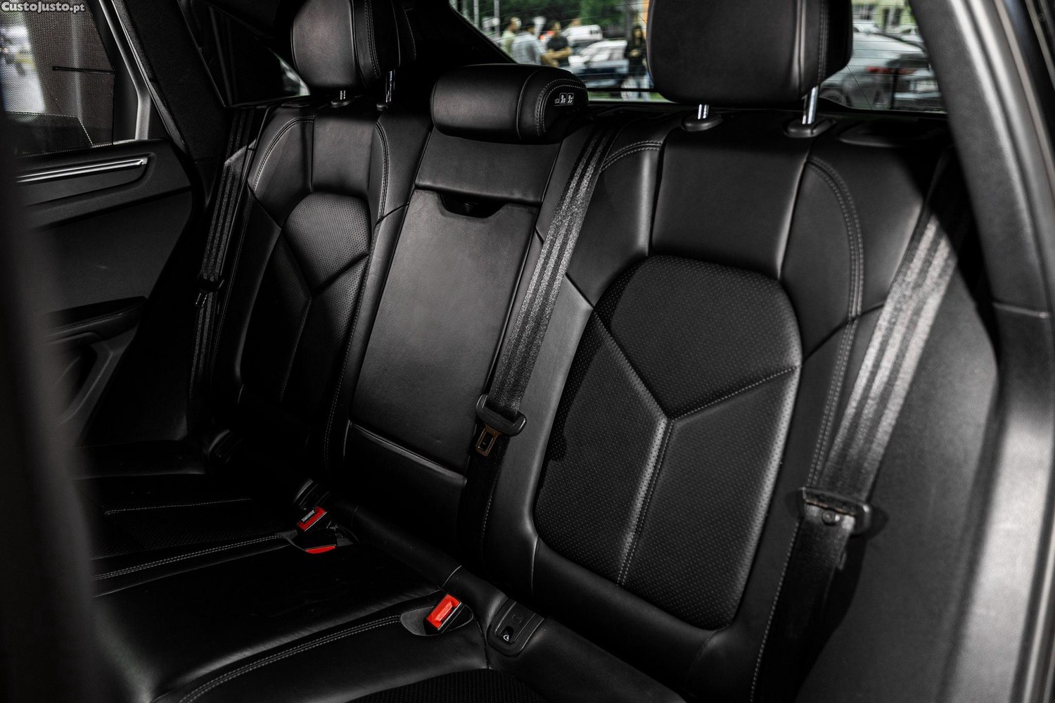 Porsche Macan 2.0T — fotografia 9
