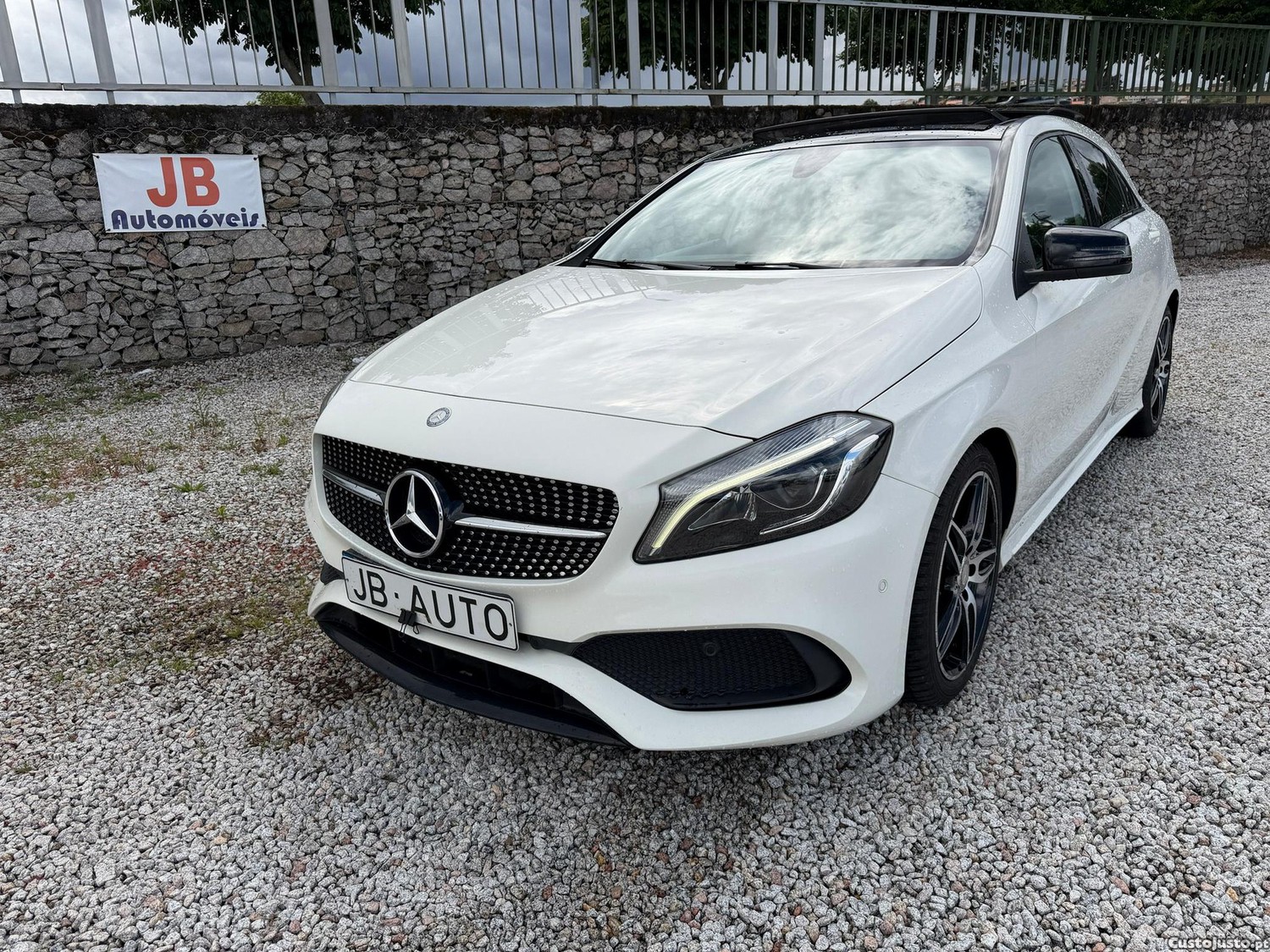 Mercedes-Benz A 180 d AMG Line — fotografia 16