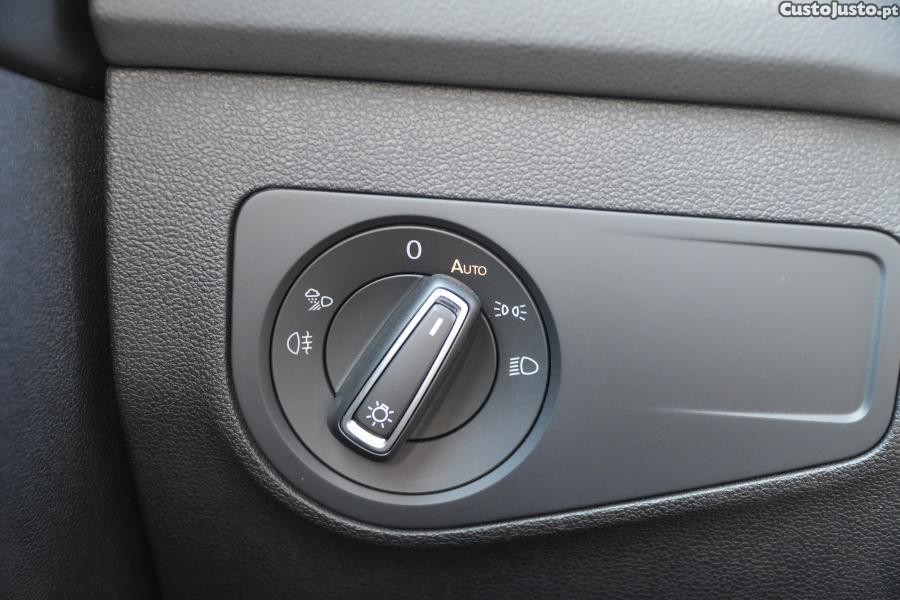 Volkswagen Tiguan 1.4 TSI eHybrid R-Li — fotografia 3