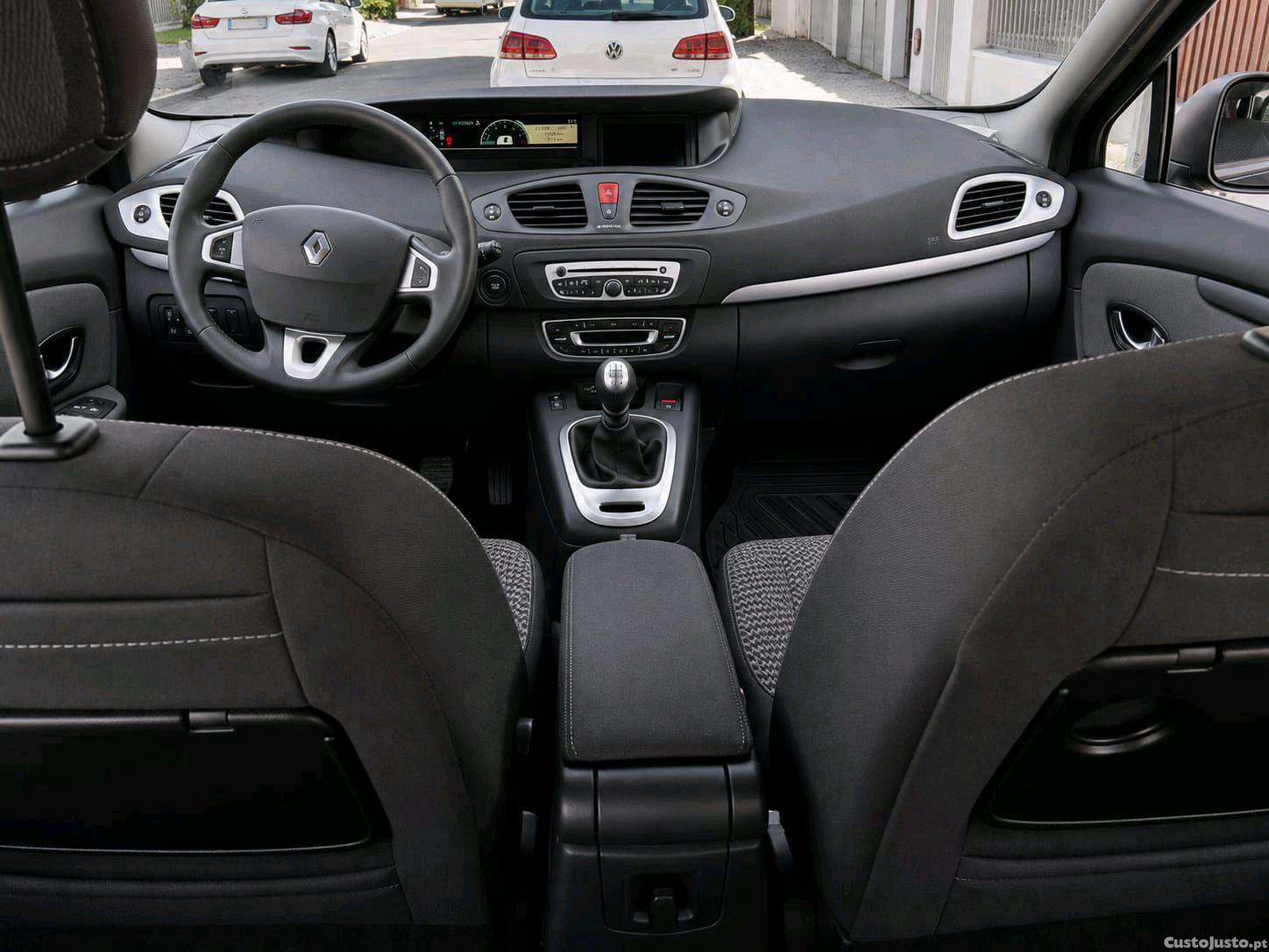 Renault Scénic 1.5 Dci — fotografia 6