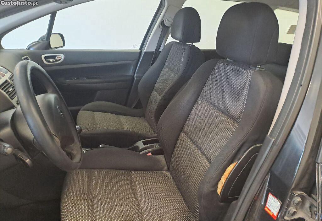 Peugeot 307 Sw 1,6hdi navetec - 08 foto 2