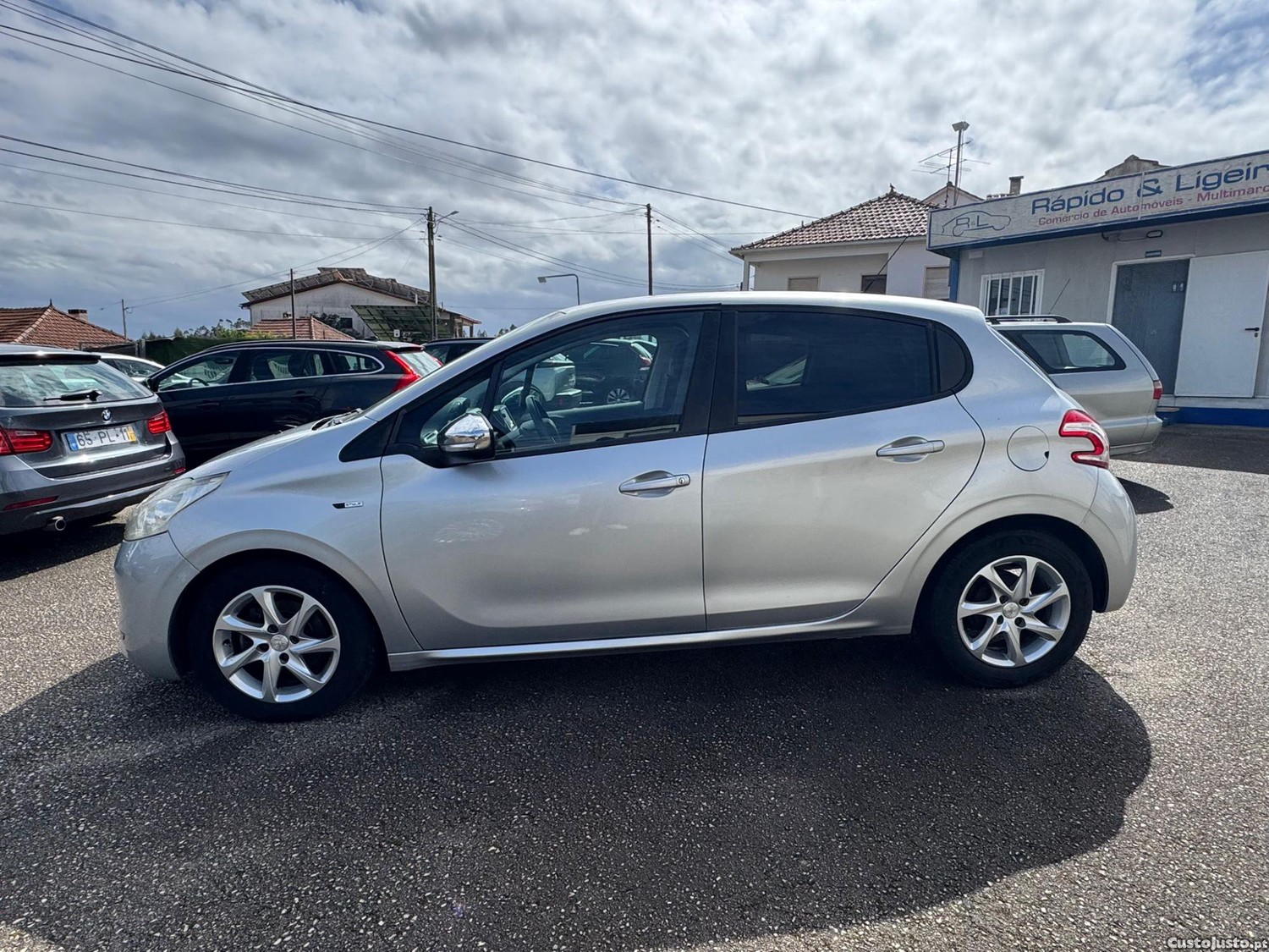 Peugeot 208 1.4 HDI STYLE — fotografia 6