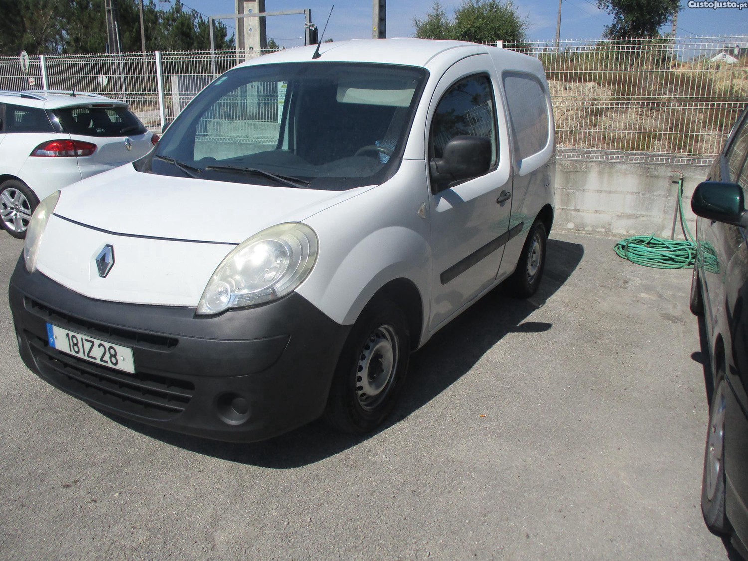 Renault Kangoo 1.500 dci — fotografia 2
