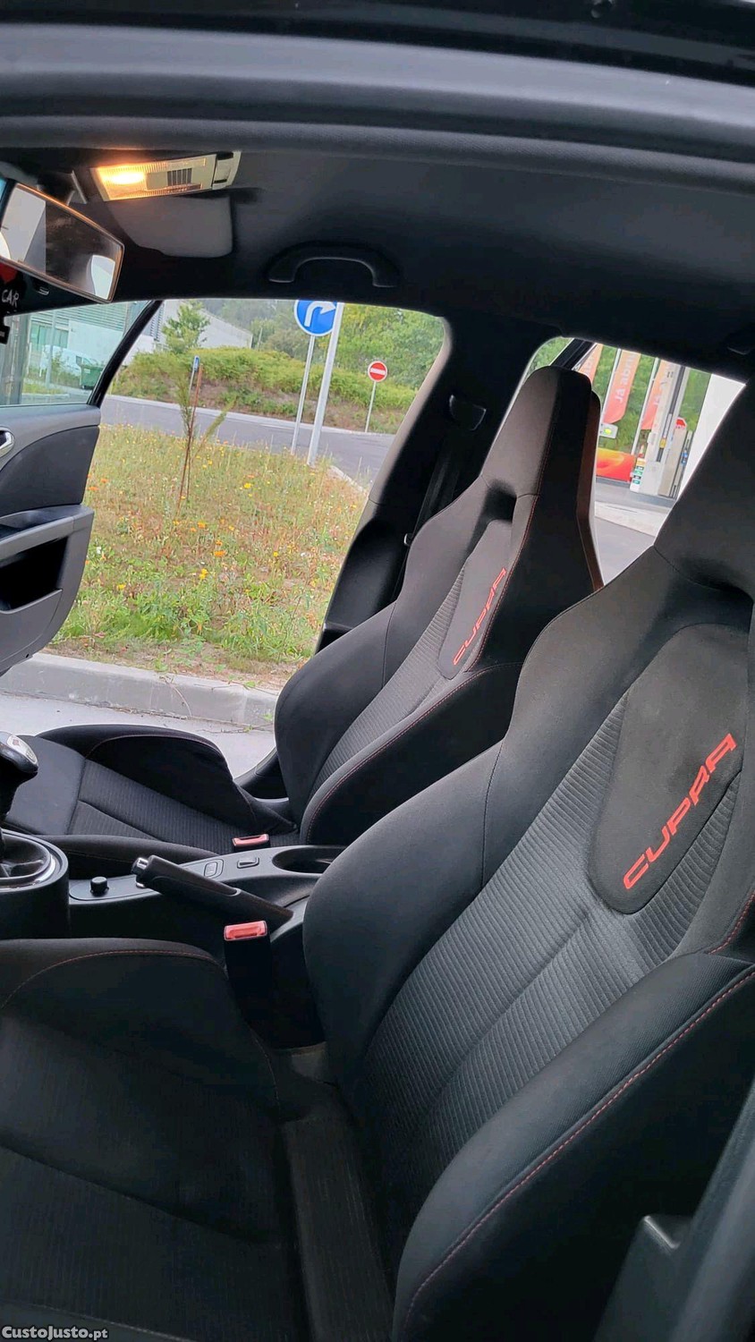 SEAT Leon 2.0 TFSI — fotografia 2