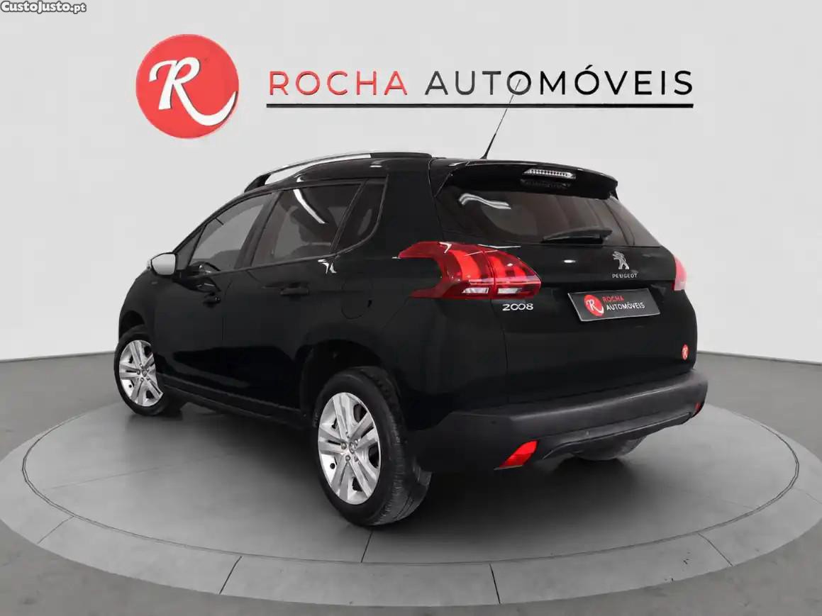 Peugeot 2008 1.2 PureTech Style — fotografia 7