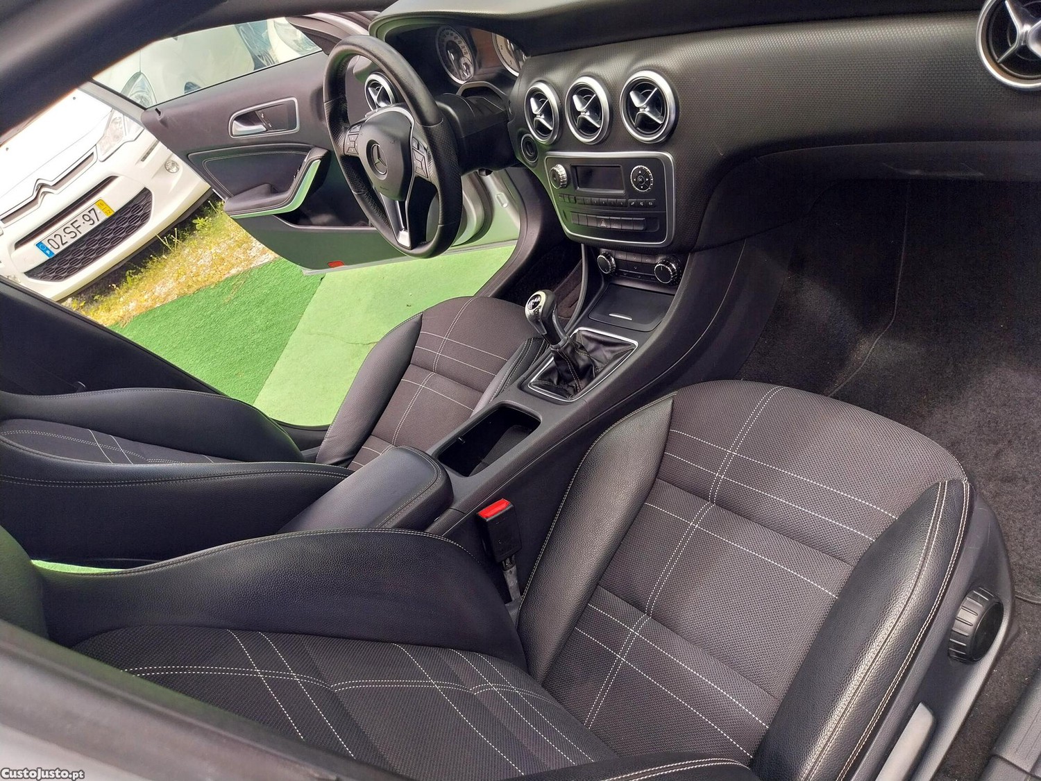 Mercedes-Benz A 180 URBAN NACIONAL — fotografia 5