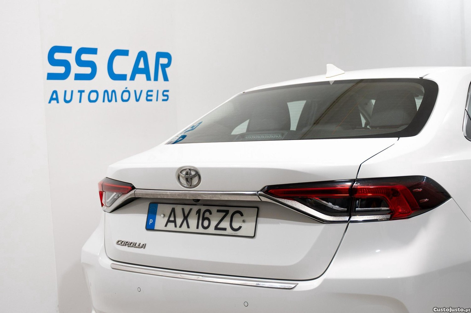 Toyota Corolla COMFORT 1.5 VVTi — fotografia 19