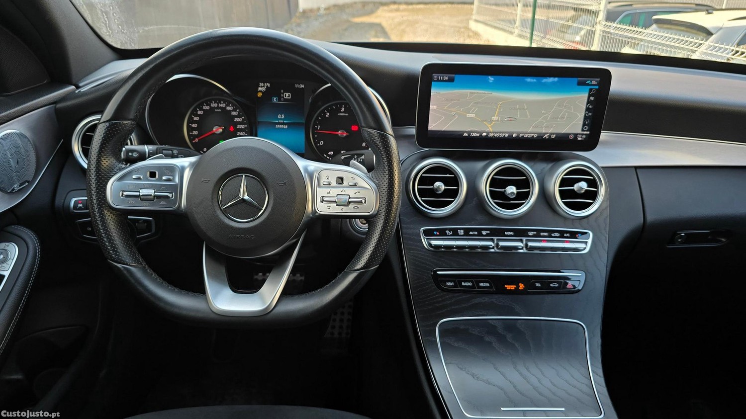Mercedes-Benz C 220 d AMG Line — fotografia 16