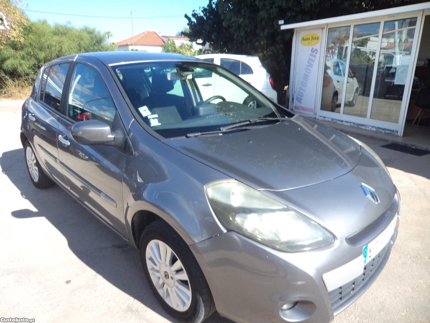 Renault Clio 1.2 Ar/c 5 Portas — fotografia 9