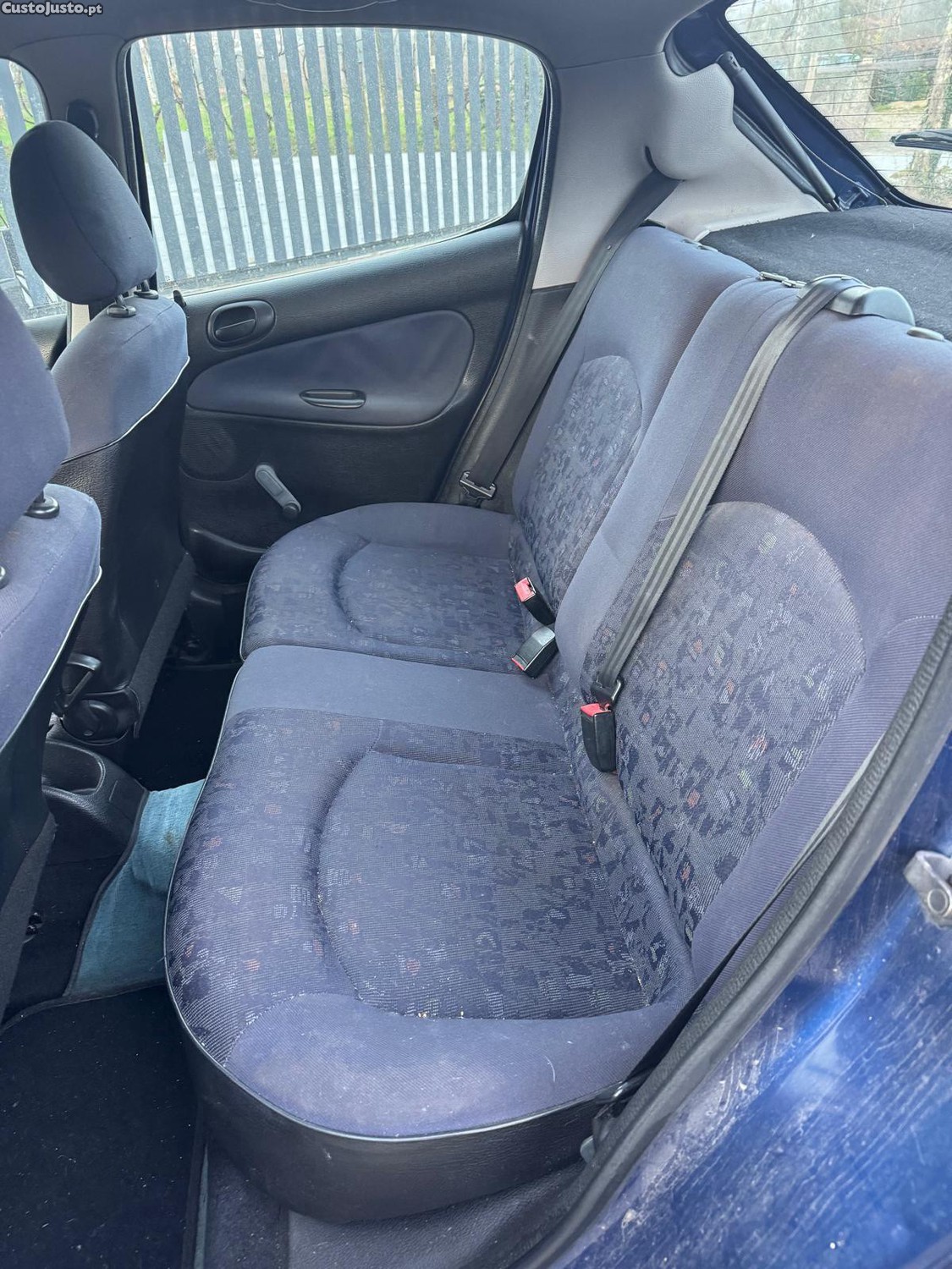 Peugeot 206 1.4I — fotografia 6