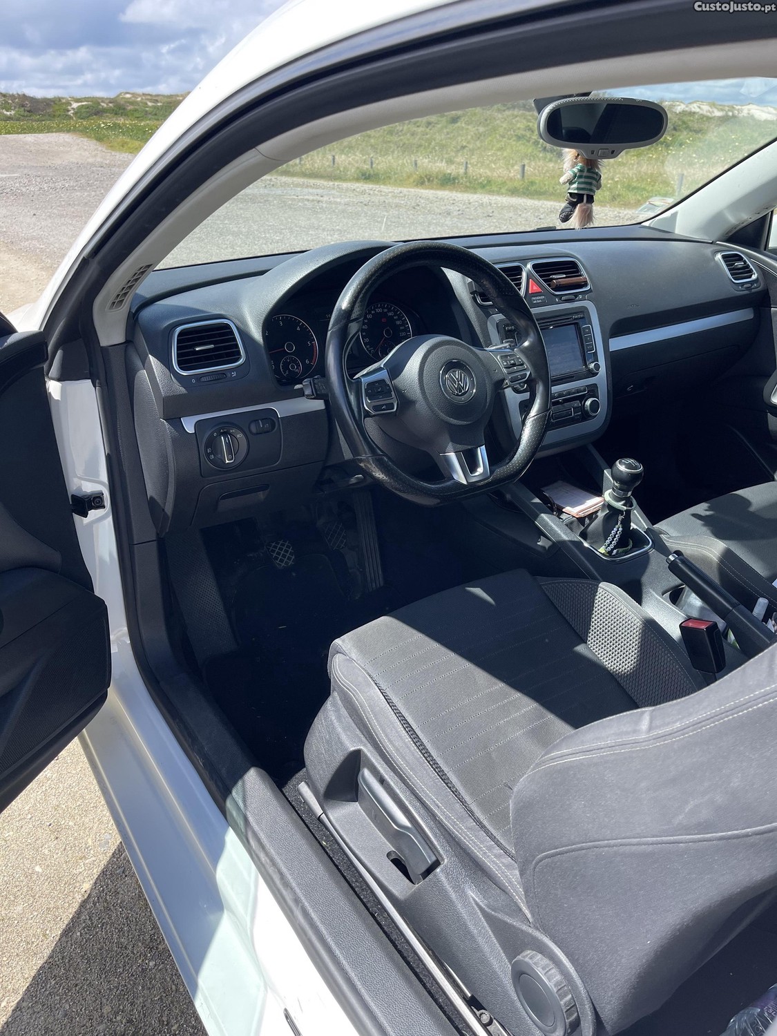 Volkswagen Scirocco Sport — fotografia 4