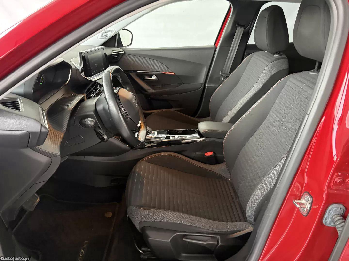 Peugeot e-2008 Active — fotografia 7