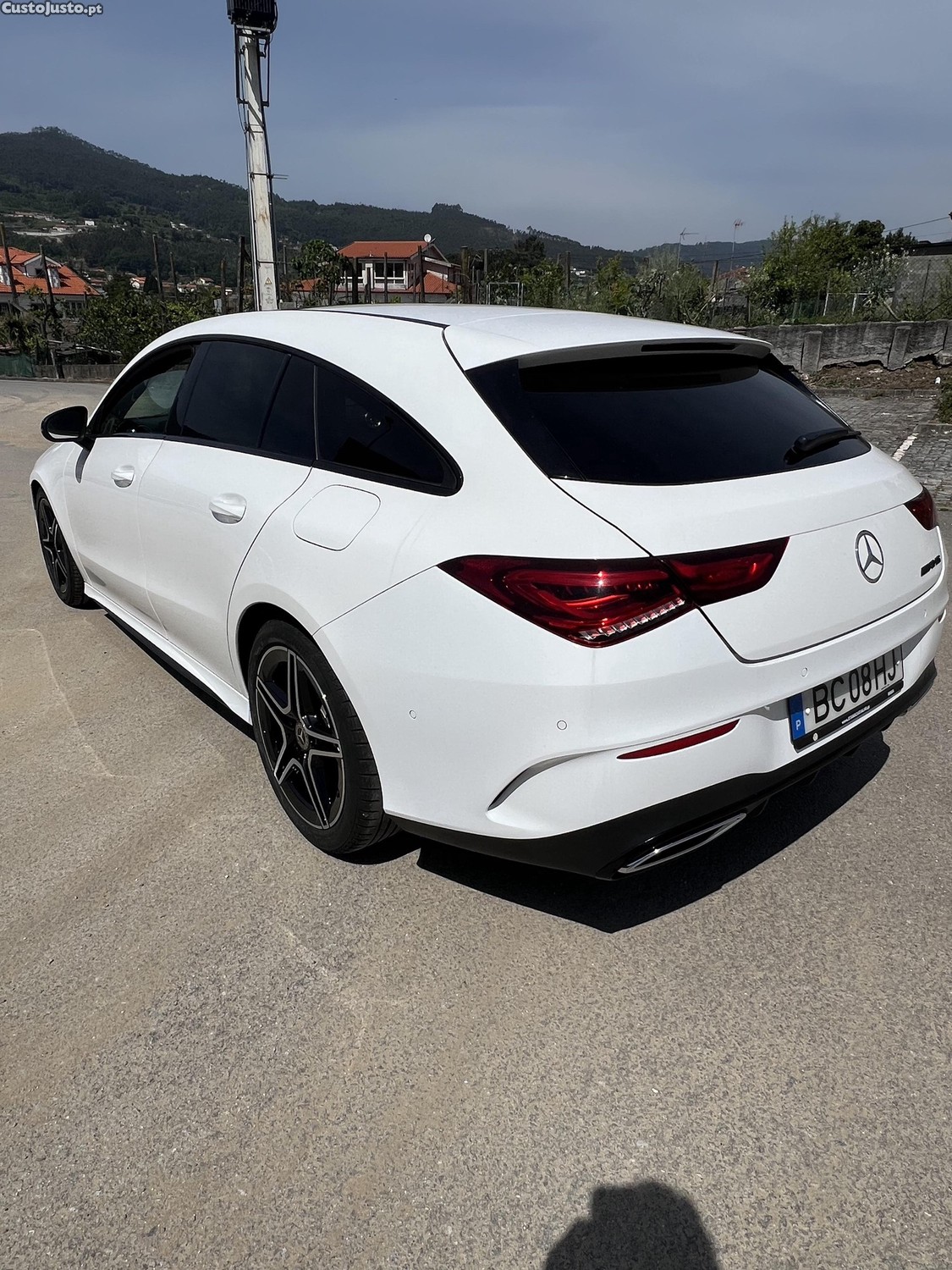 Mercedes-Benz CLA 180 AMG — fotografia 8