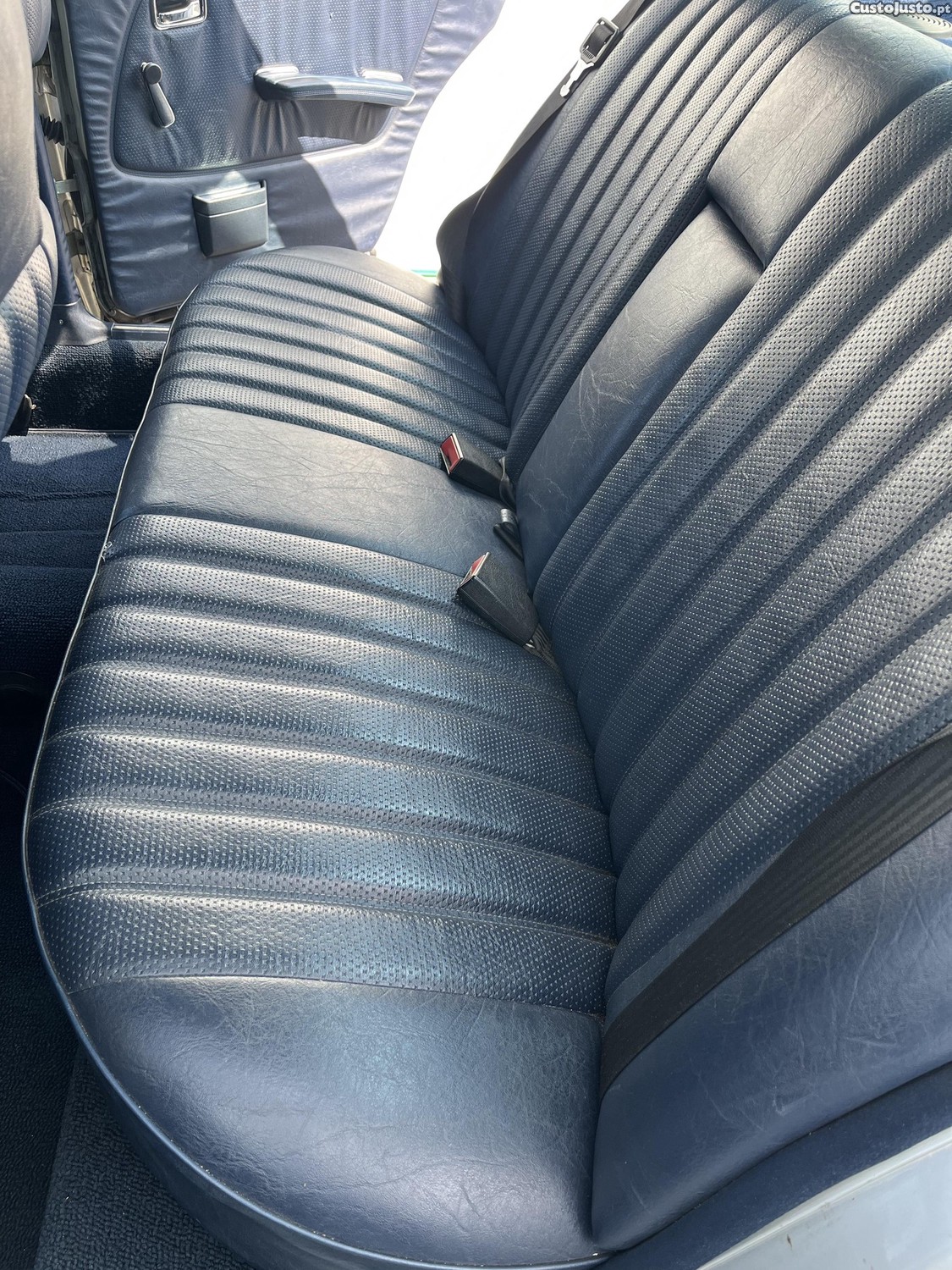 Mercedes-Benz E 300 W123 — fotografia 3