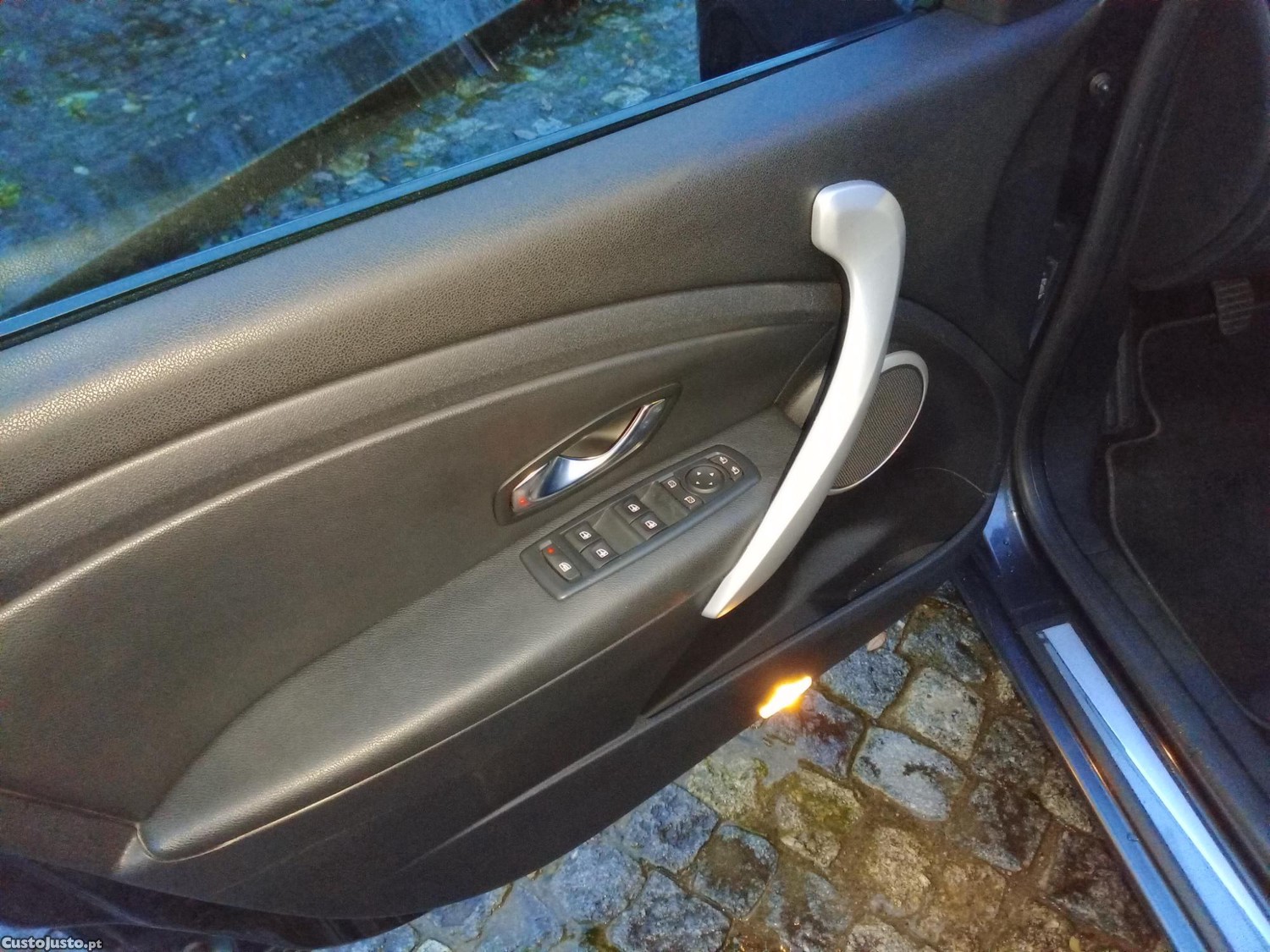 Renault Fluence 1.5 DCI — fotografia 5