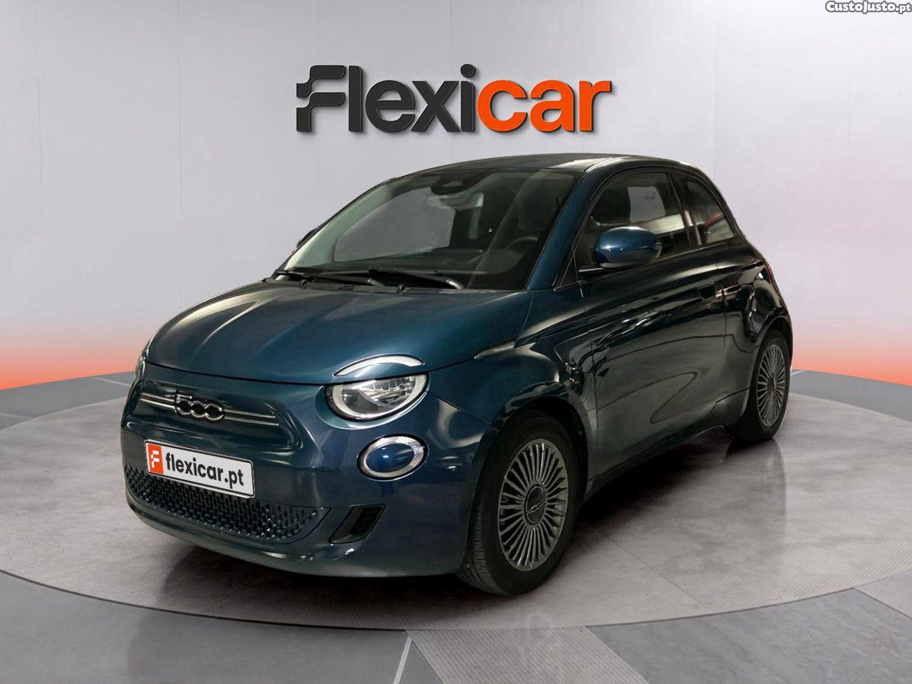 Fiat 500 e Icon Plus 42 KWh — fotografia 21