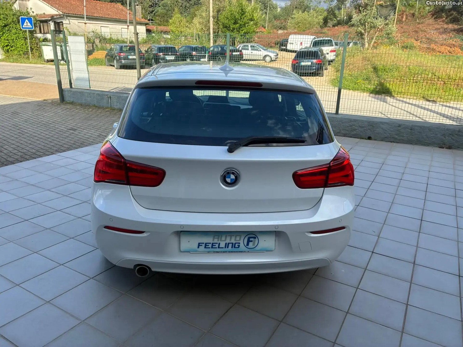 BMW 116 d Advantage — fotografia 23