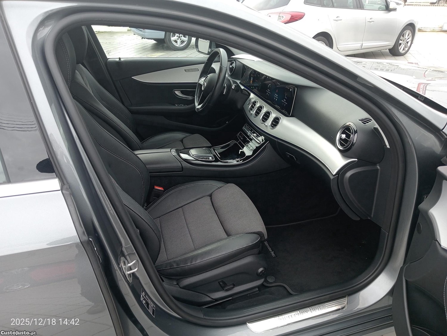 Mercedes-Benz E 300 de Station pul in hibrid. — fotografia 5