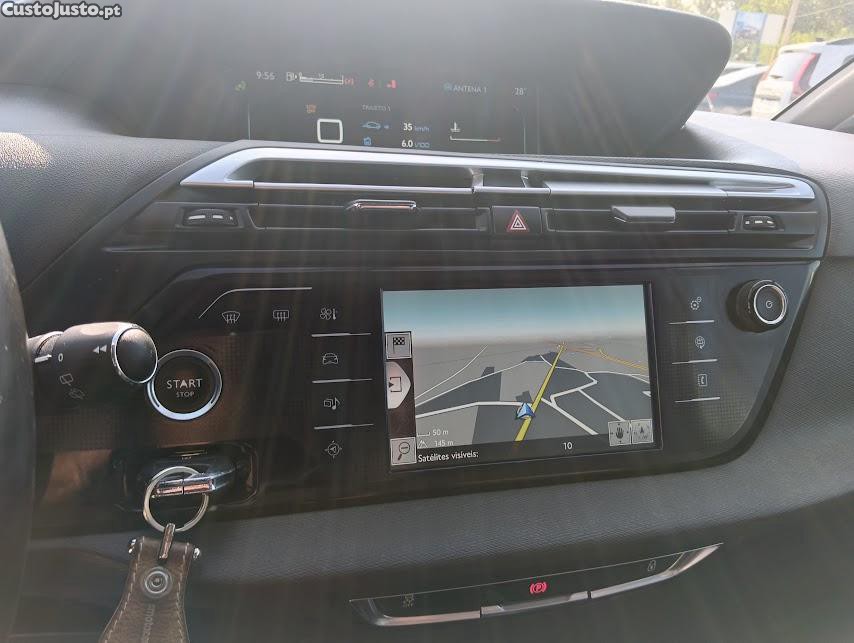 Citroën C4 Picasso — fotografia 9