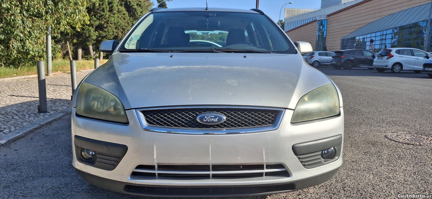 Ford Focus () — fotografia 3
