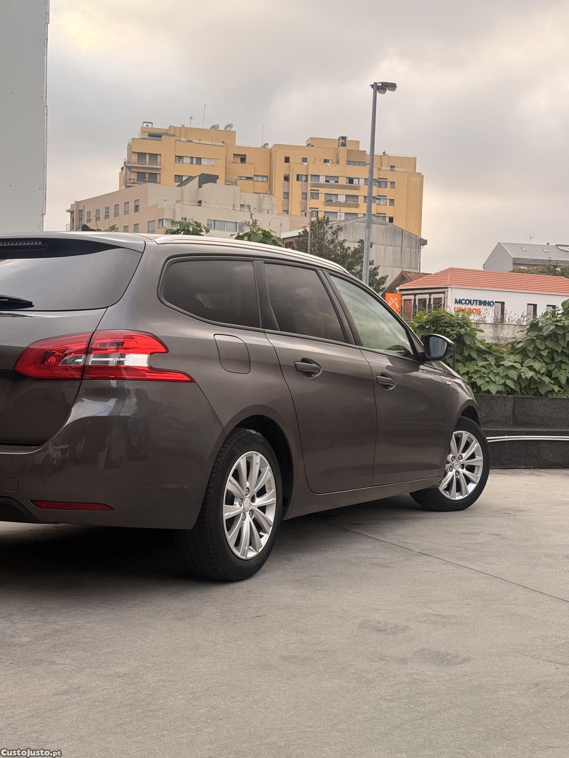 Peugeot 308 SW 1.5 HDI 130 Active - Nacional — fotografia 5