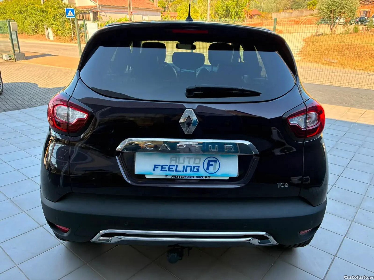 Renault Captur 1.2 TCe Initiale Paris EDC — fotografia 26