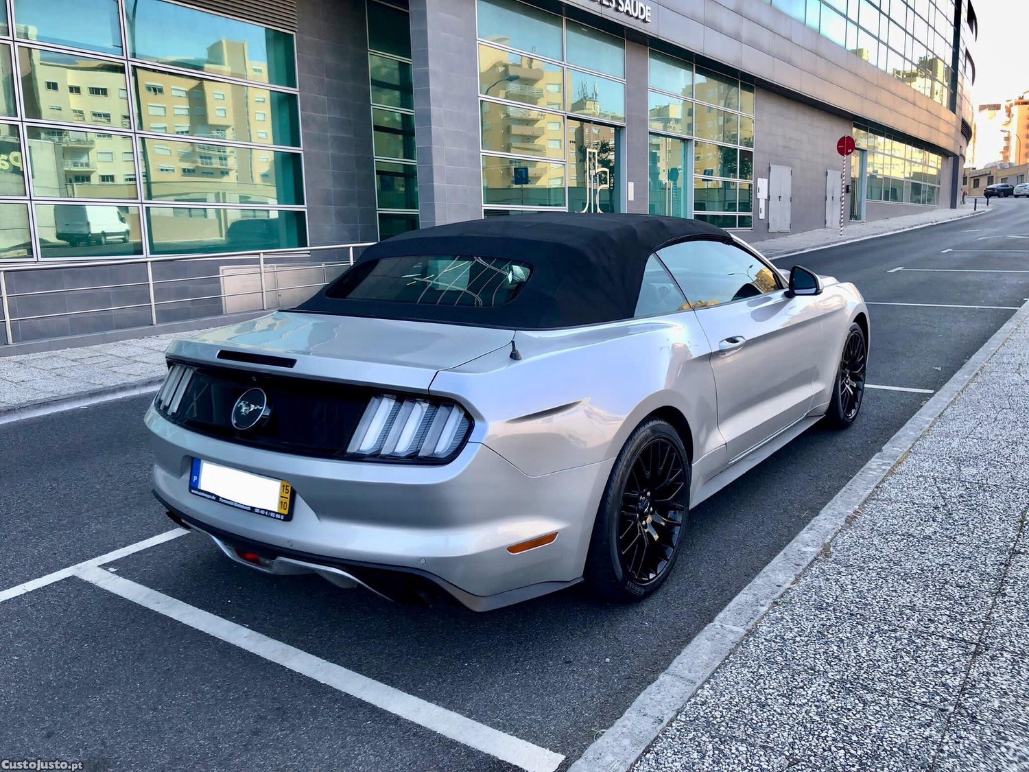 Ford Mustang 2.3 ecoboost — fotografia 5