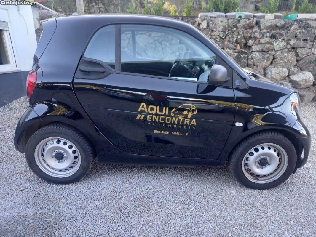 Smart ForTwo ForTwo Coupé eQ perfect - 21 — photo 3