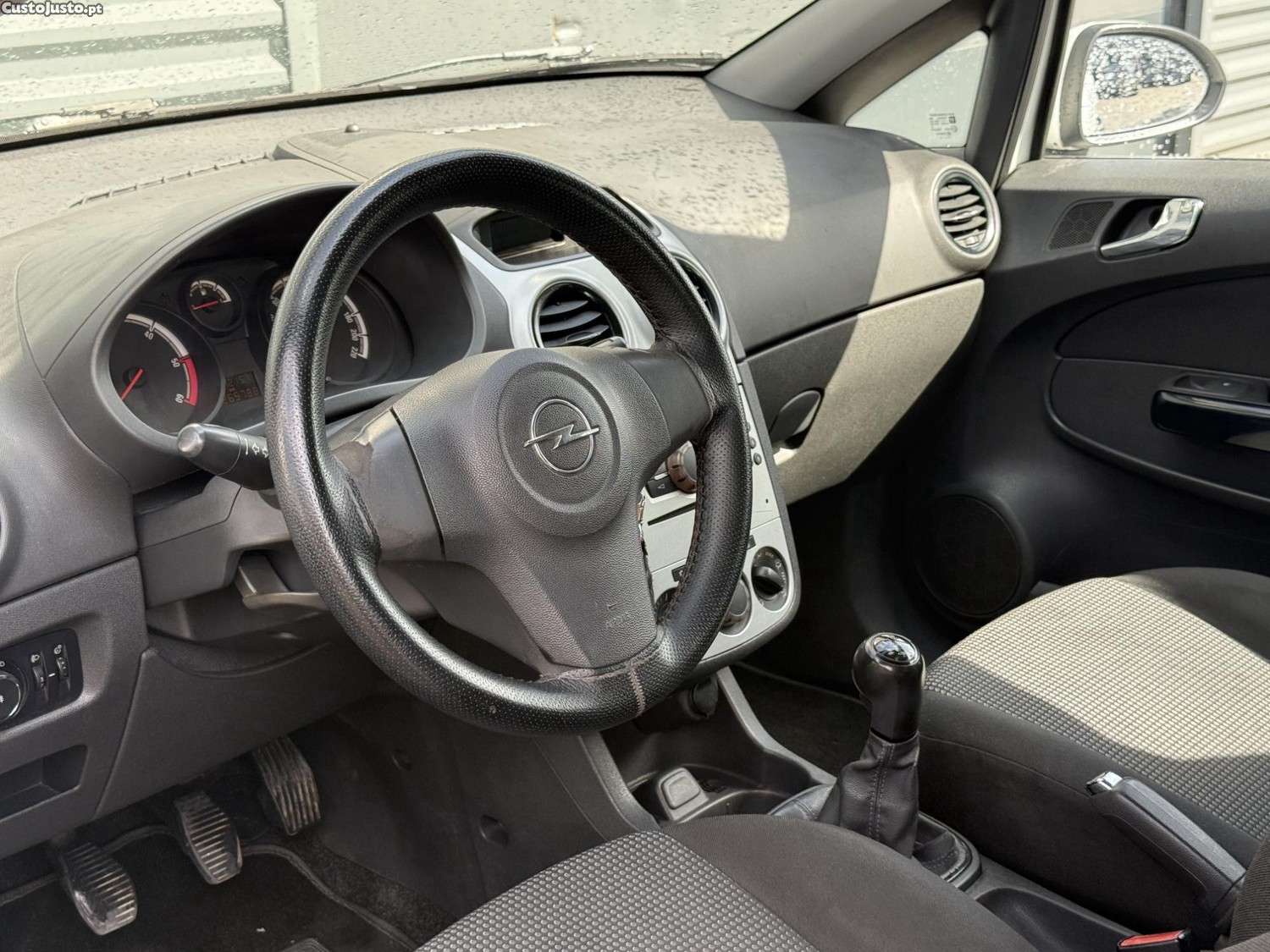 Opel Corsa D 1.3 CDTI C/ AC — fotografia 9