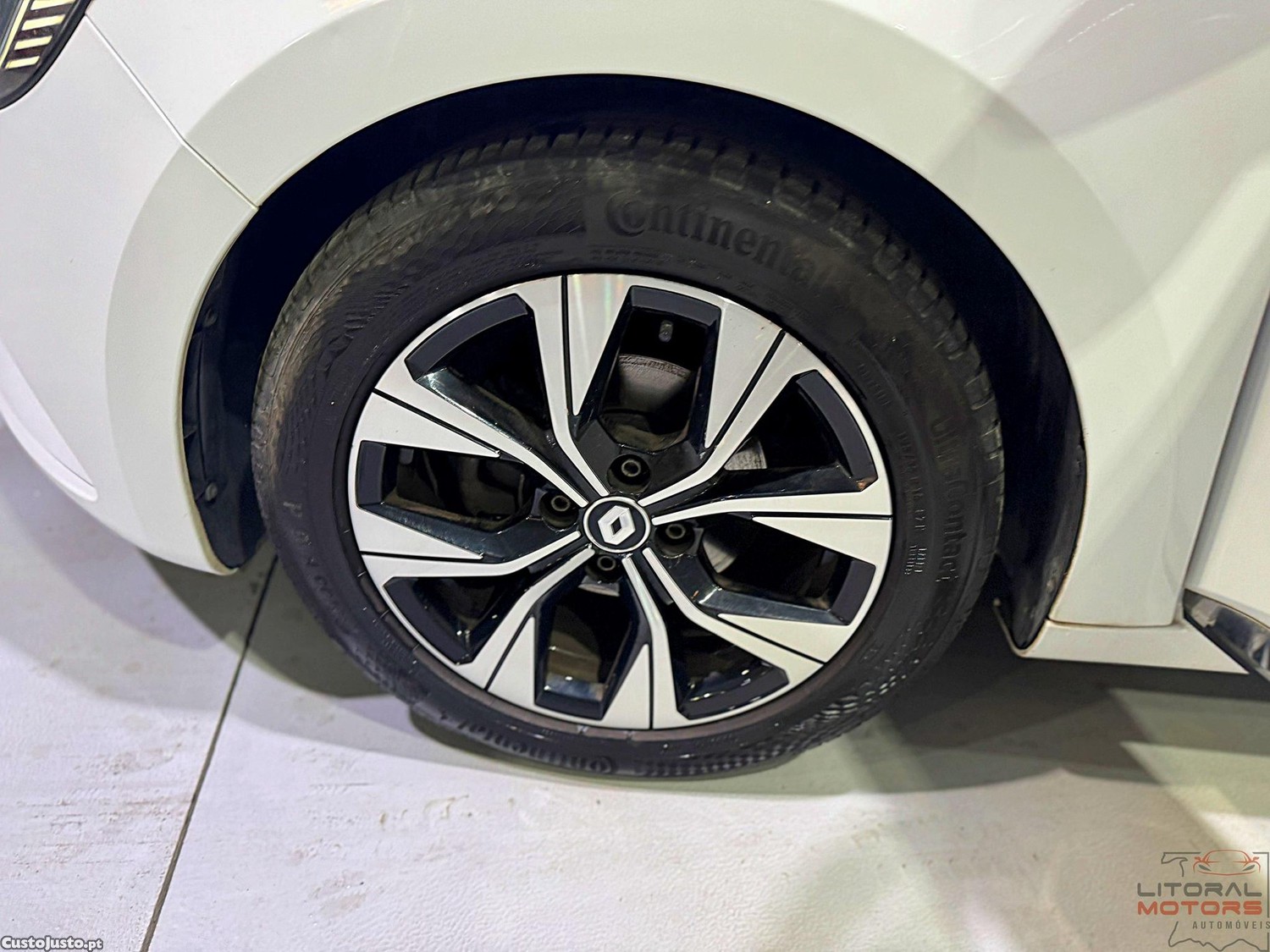 Renault Clio 1.0 TCe Evolution Bi-Fuel — fotografia 14