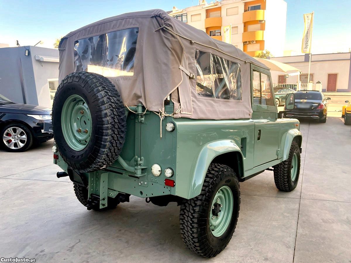 Land Rover Defender 90/300 TDi 6 Lugares — fotografia 58