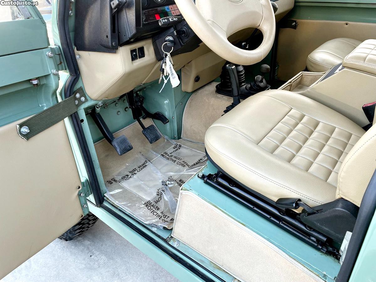 Land Rover Defender 90/300 TDi 6 Lugares — fotografia 39