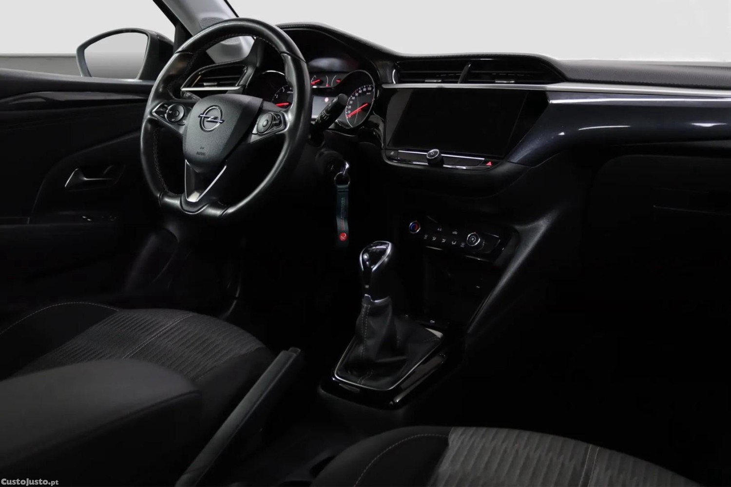 Opel Corsa 1.2 Business — fotografia 10
