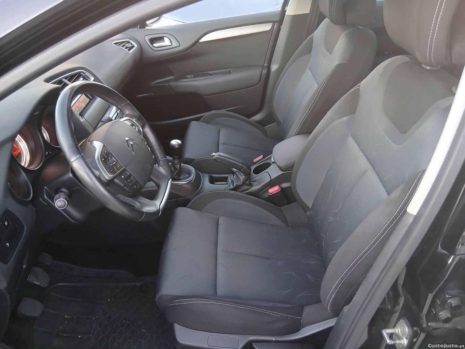 Citroën C4 1.6 HDi Business — fotografia 3