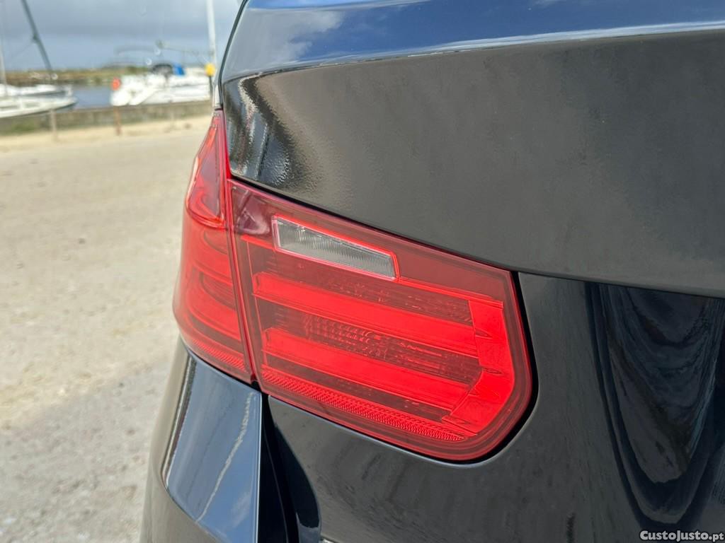 BMW 318 d Touring — fotografia 8