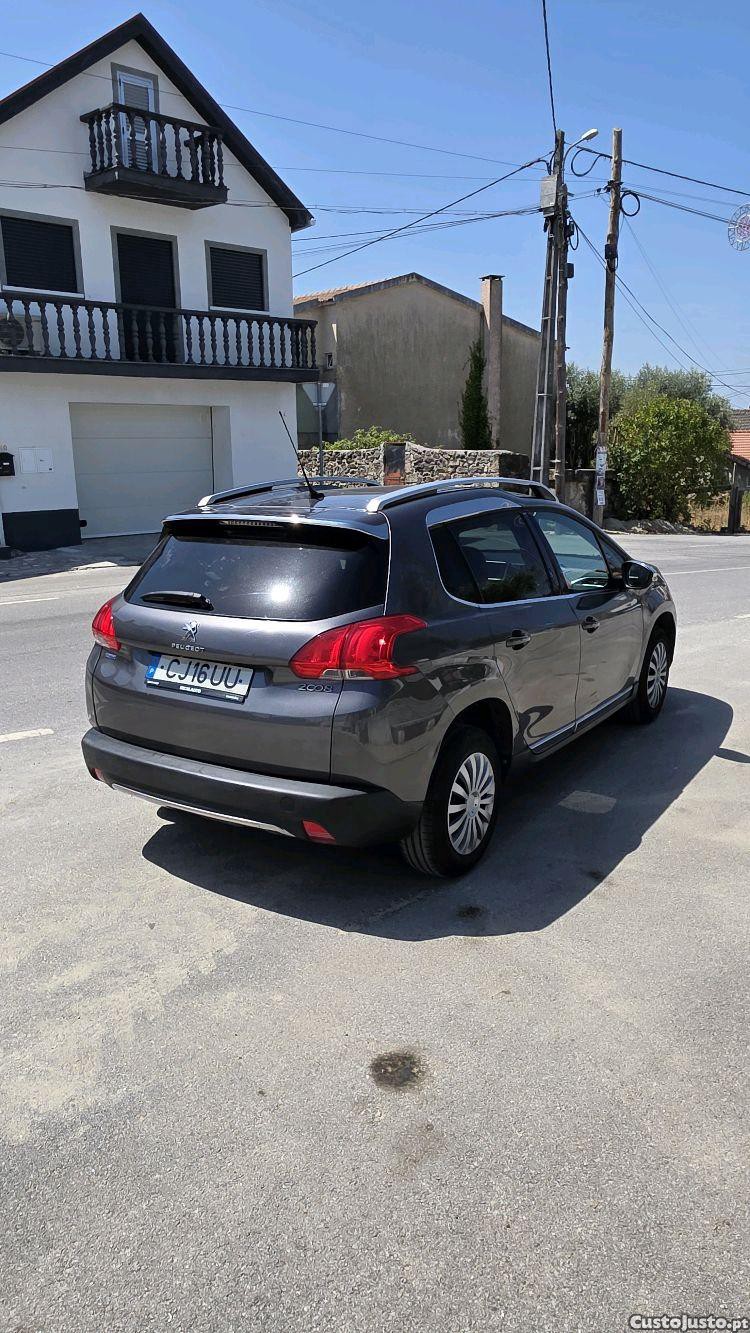 Peugeot 2008 Allure 1.6 — fotografia 7