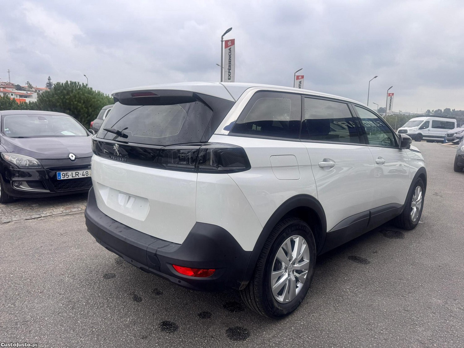 Peugeot 5008 1.2 PureTech Active — fotografia 11