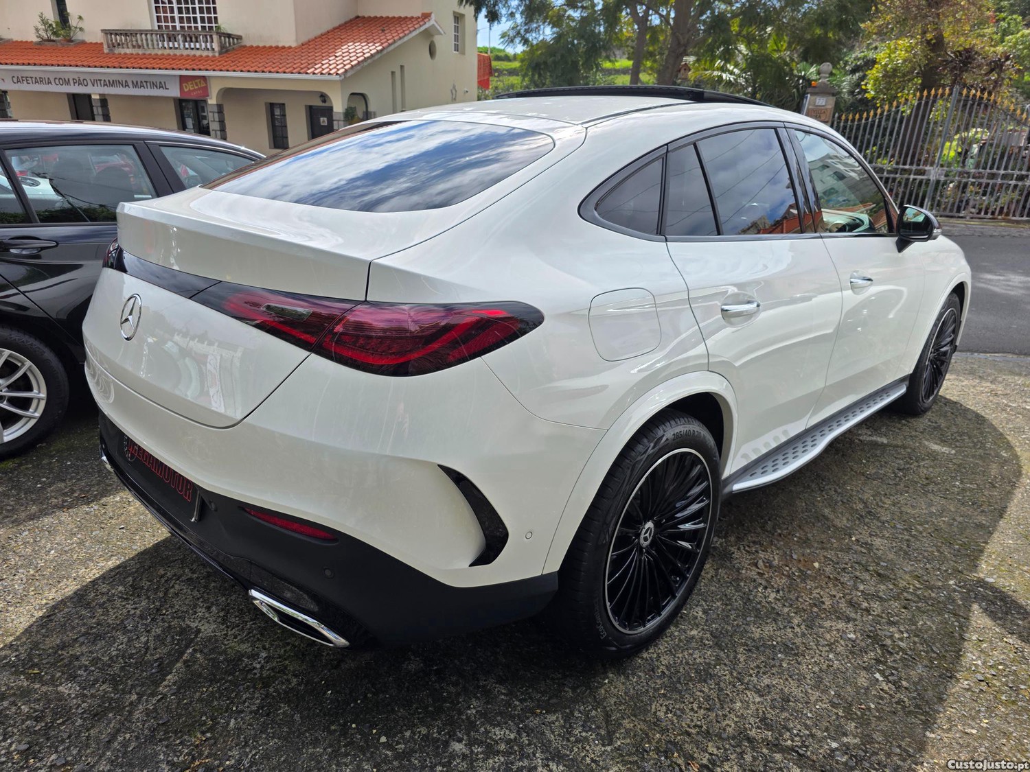 Mercedes-Benz GLC 220 D COUPE 4 MATIC 9G-TRONIC AMG LINE - 24 foto 3