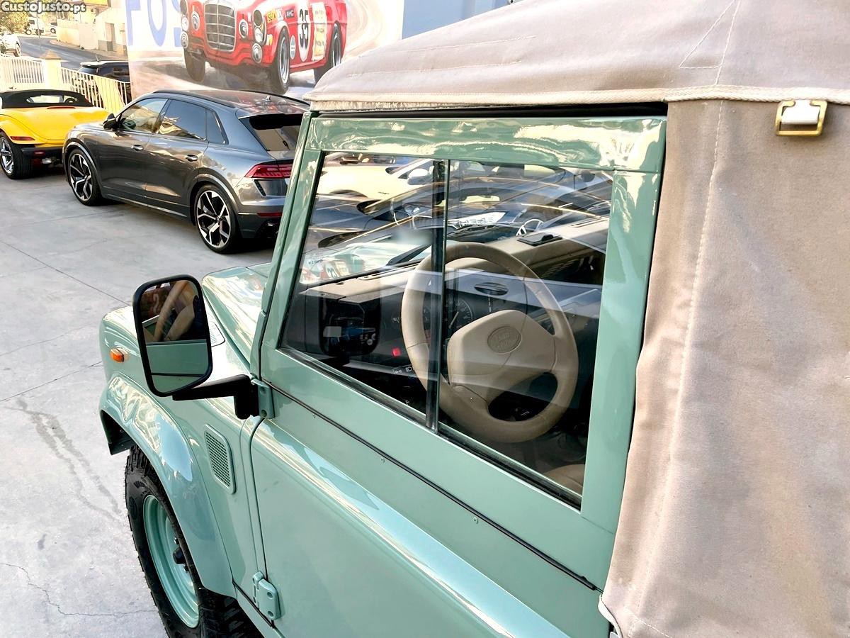 Land Rover Defender 90/300 TDi 6 Lugares — fotografia 5